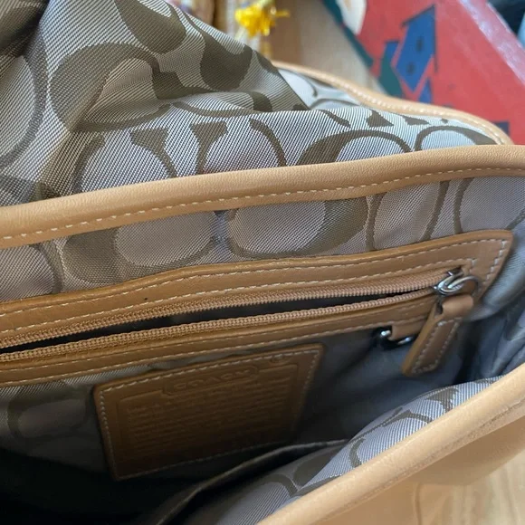 Coach Saddle Studio Flap Convertible Leather Bag - Picture 9 of 11